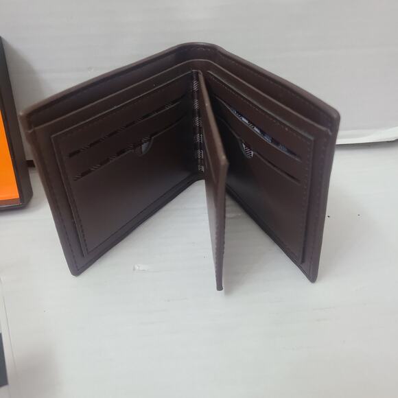 Mad Man Brown AirMail Wallet Textured Slim Profile Back Pocket NIB Vegan Leather - Picture 5 of 10